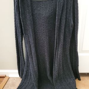 Cabi 266 small grey hooded sweater euc